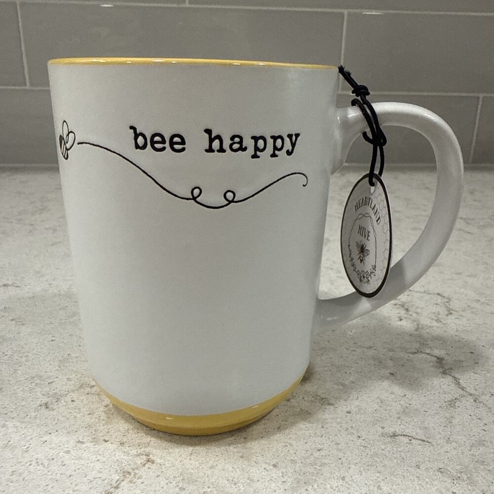 BEE HAPPY Yellow Heartland Hive 18oz Mug 2 Side Embossed Bumble Bee Gift Tag